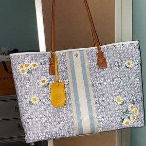 Tory Burch tote